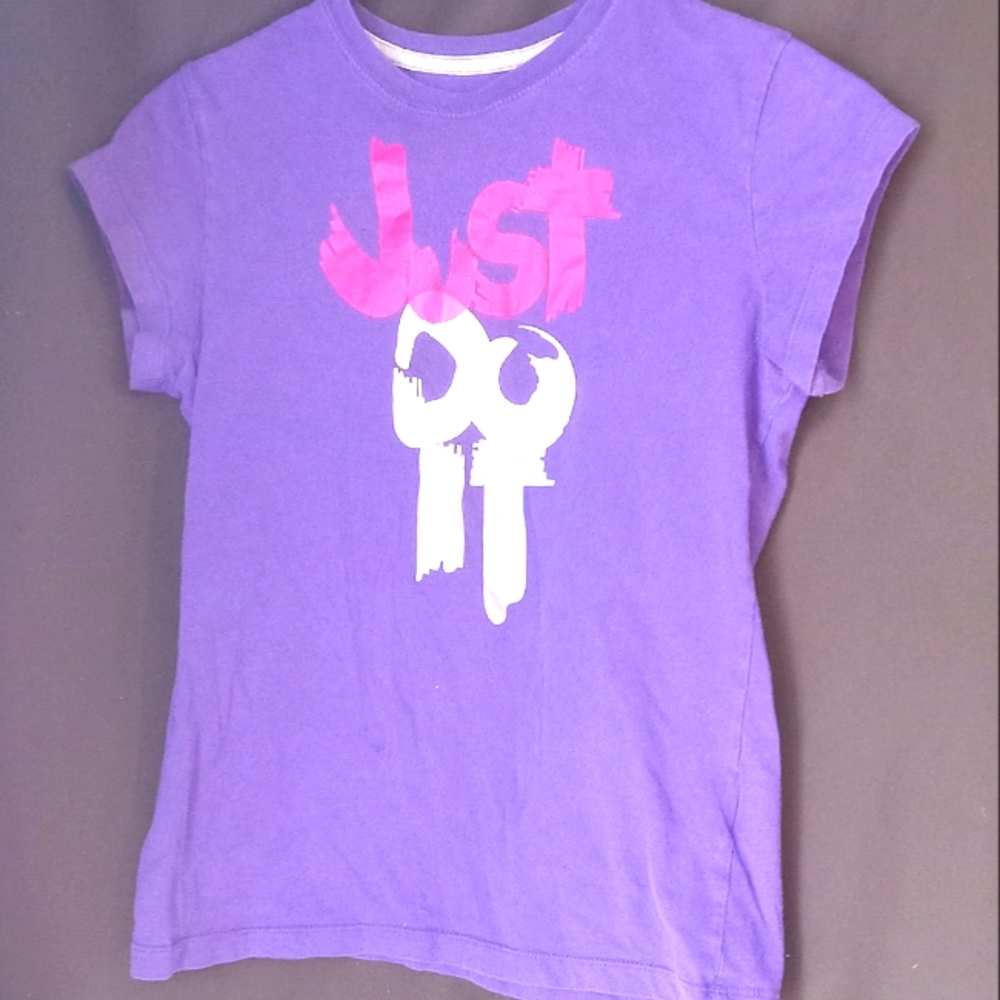 Nike size L purple